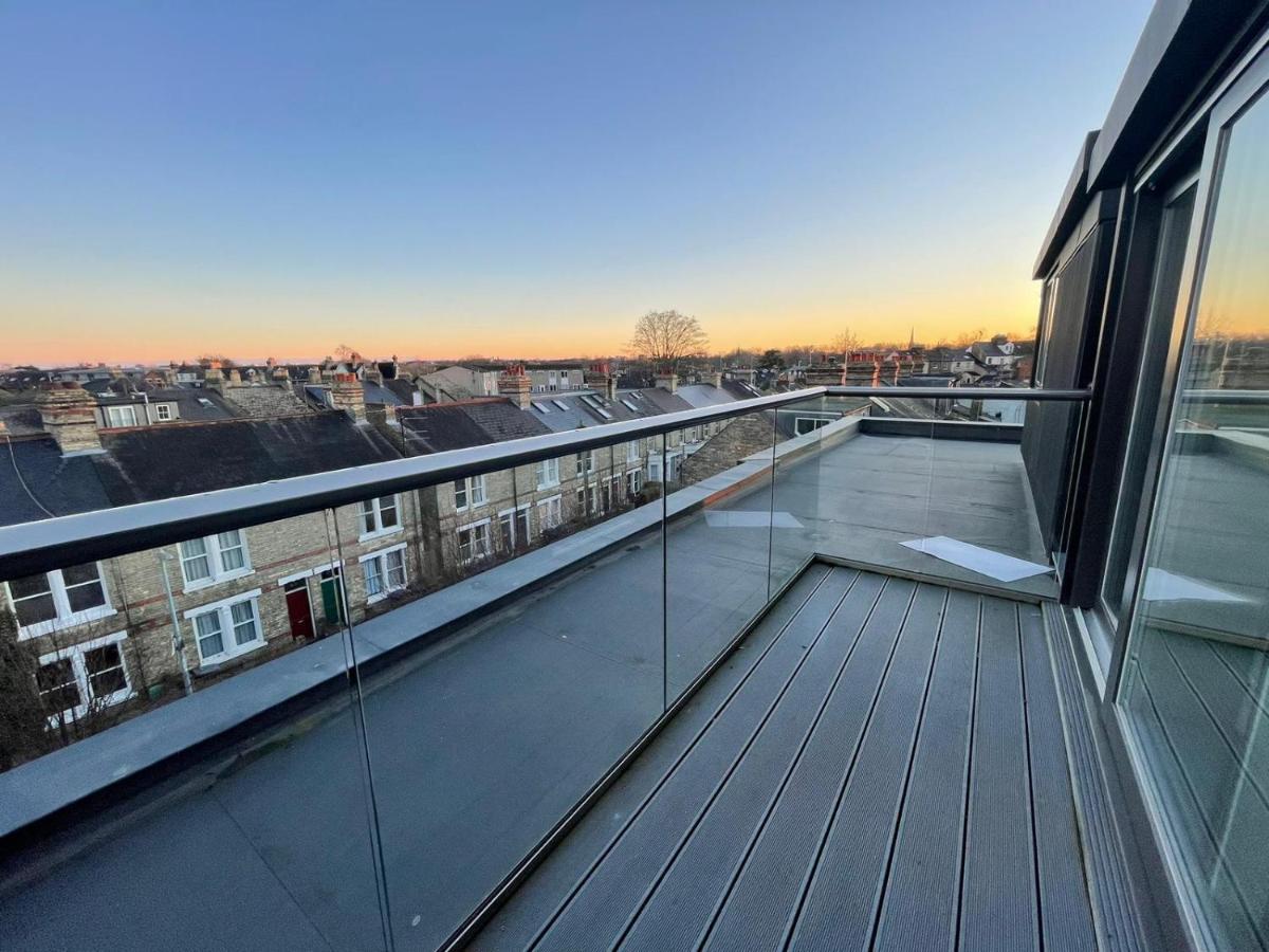 Diamond Penthouse: City Centre Oasis with Stunning Views Cambridge  Exterior photo