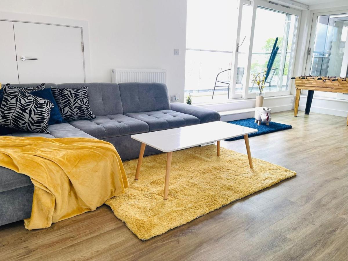 Diamond Penthouse: City Centre Oasis with Stunning Views Cambridge  Exterior photo